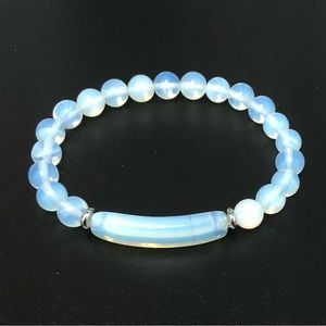 Elegant Blue Beaded Bracelet